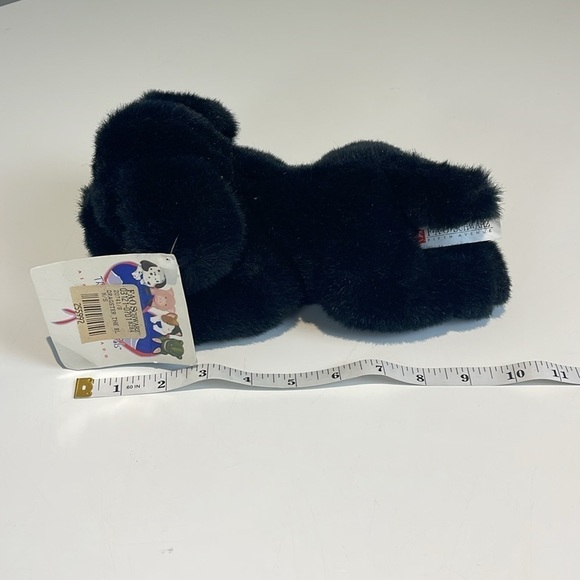 FAO Schwarz Dragster The Dog Black Lab Puppy Plush 9" - Picture 8 of 8